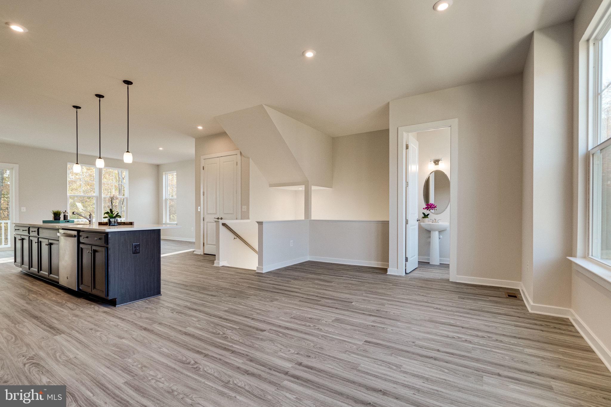 1765 AUTUMN MAPLE LEAF DRIVE