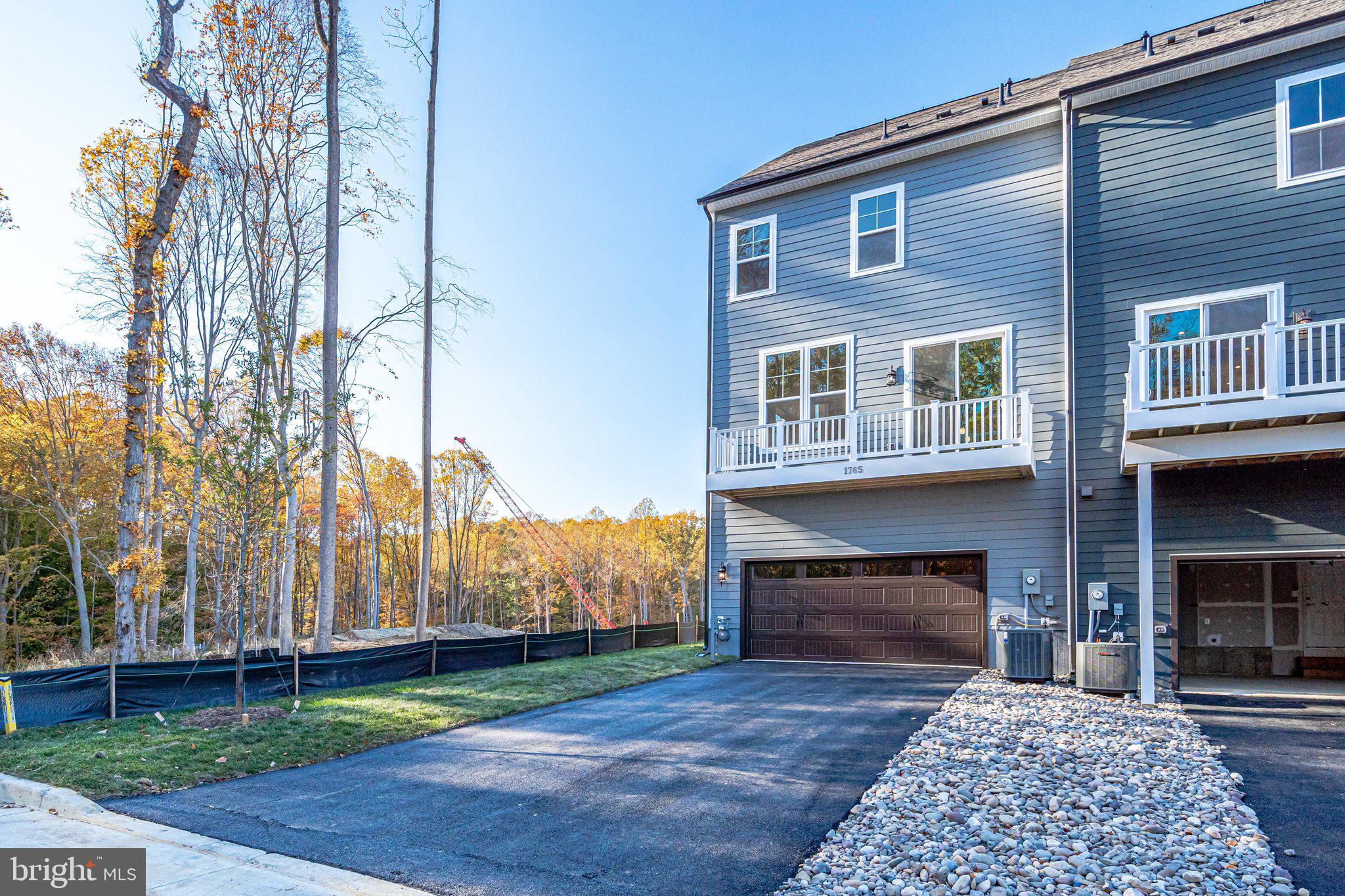 1765 AUTUMN MAPLE LEAF DRIVE