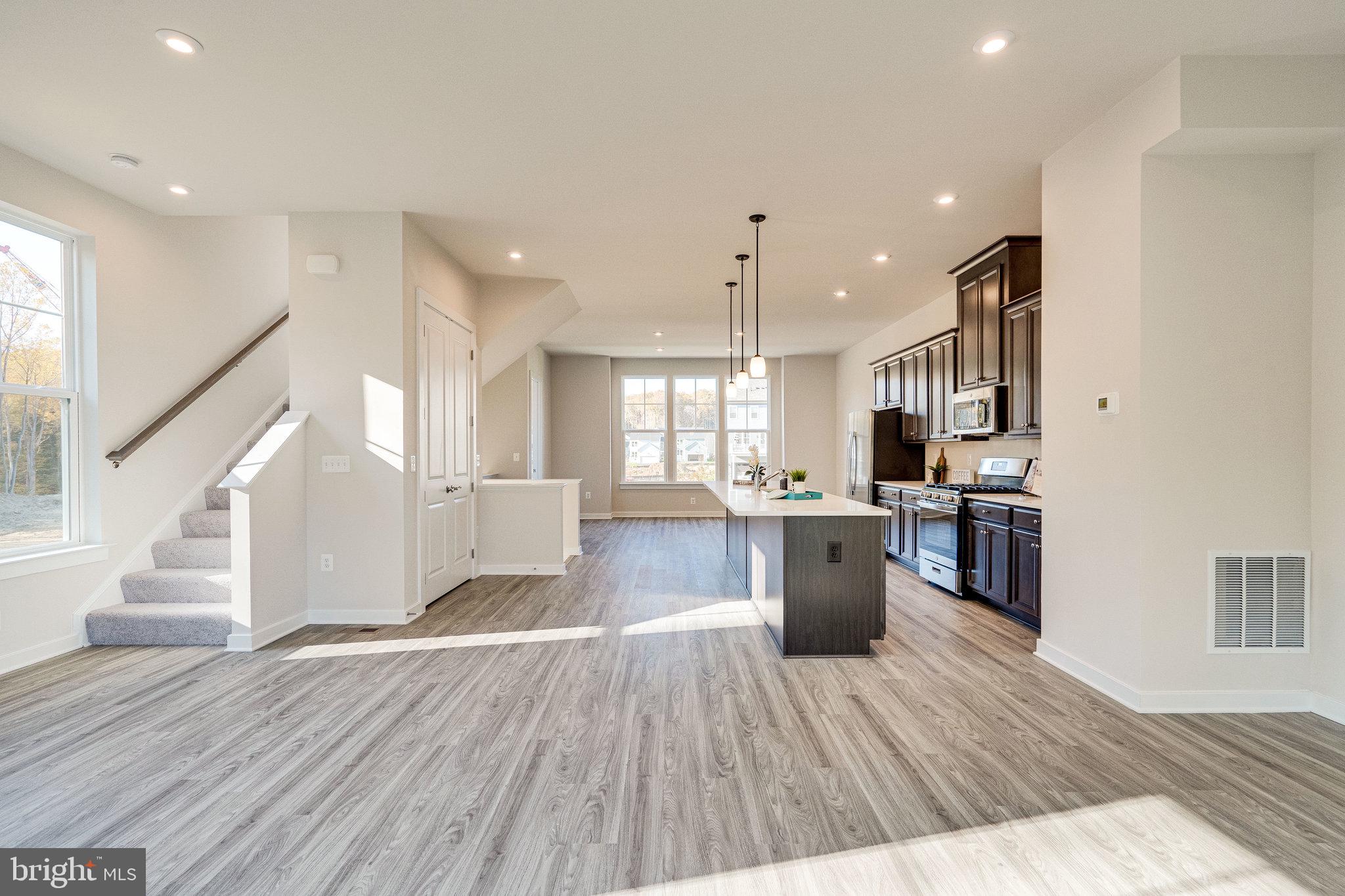 1765 AUTUMN MAPLE LEAF DRIVE
