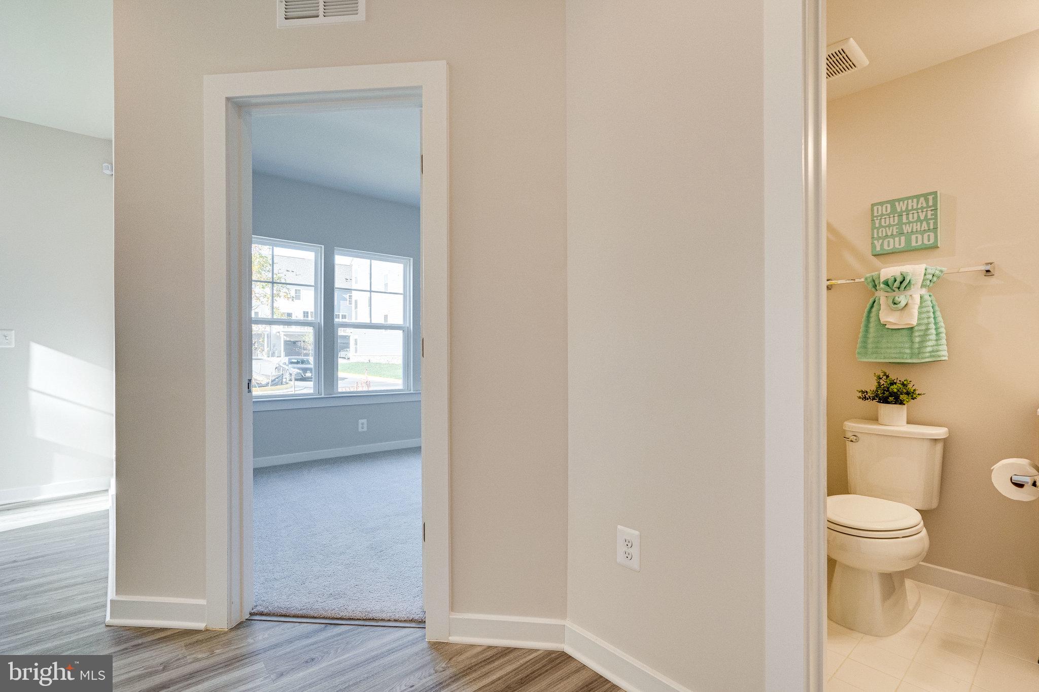 1765 AUTUMN MAPLE LEAF DRIVE