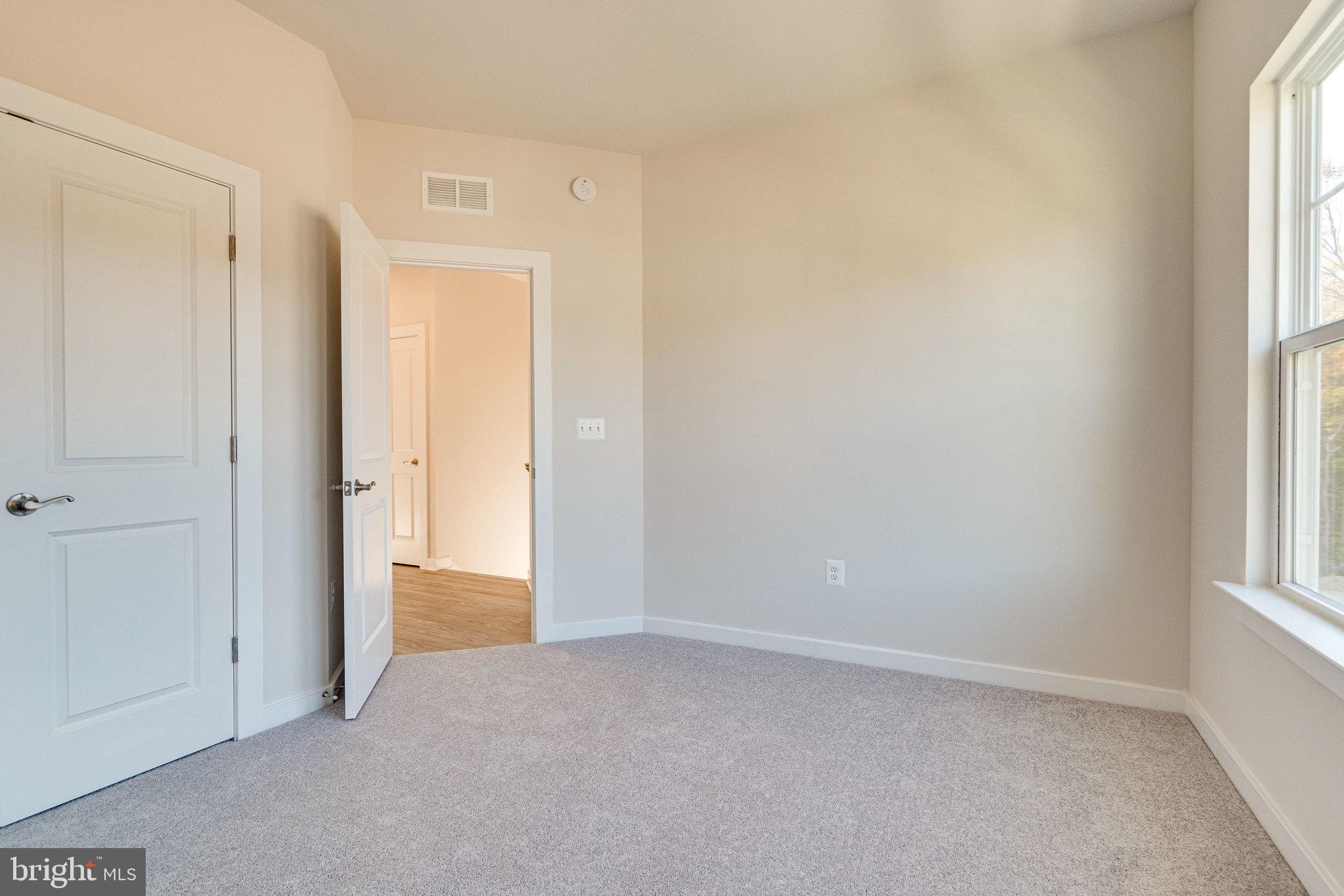 1765 AUTUMN MAPLE LEAF DRIVE