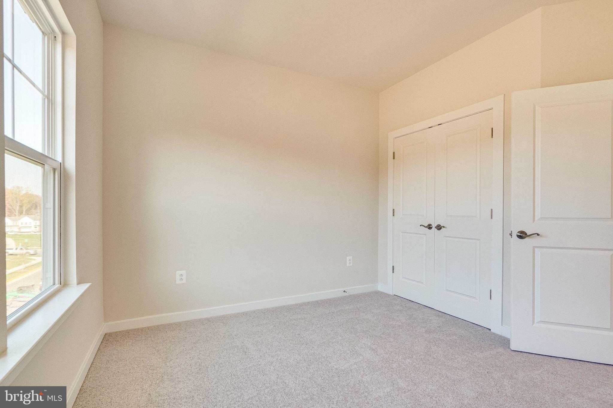 1765 AUTUMN MAPLE LEAF DRIVE