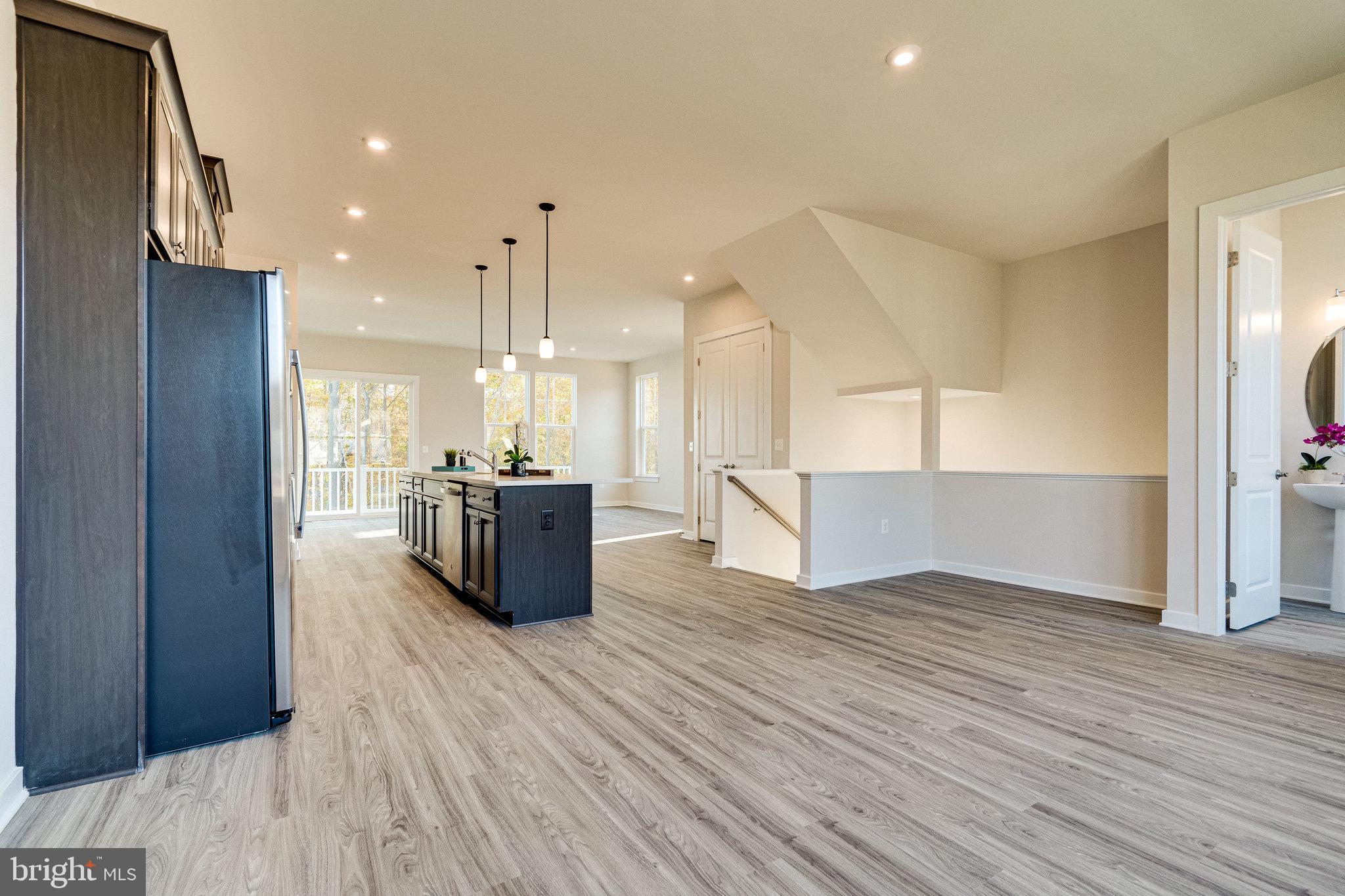 1765 AUTUMN MAPLE LEAF DRIVE