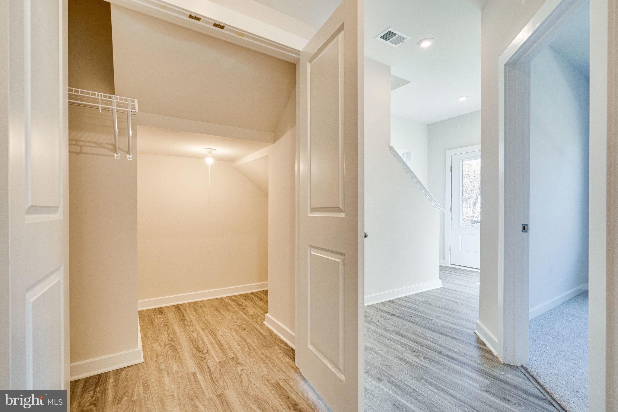 1765 AUTUMN MAPLE LEAF DRIVE