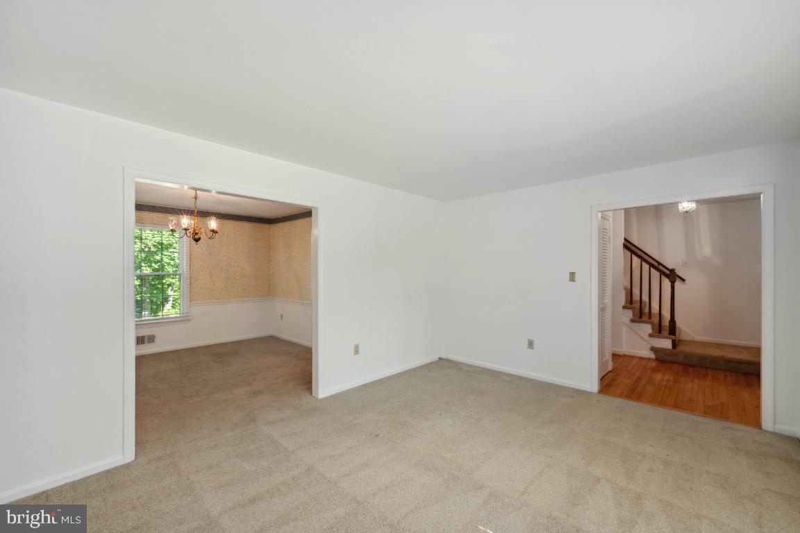 15996 GARDEN GATE CT