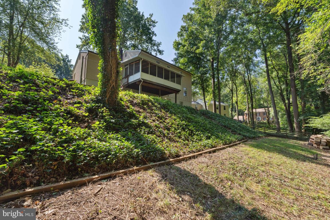 15996 GARDEN GATE CT
