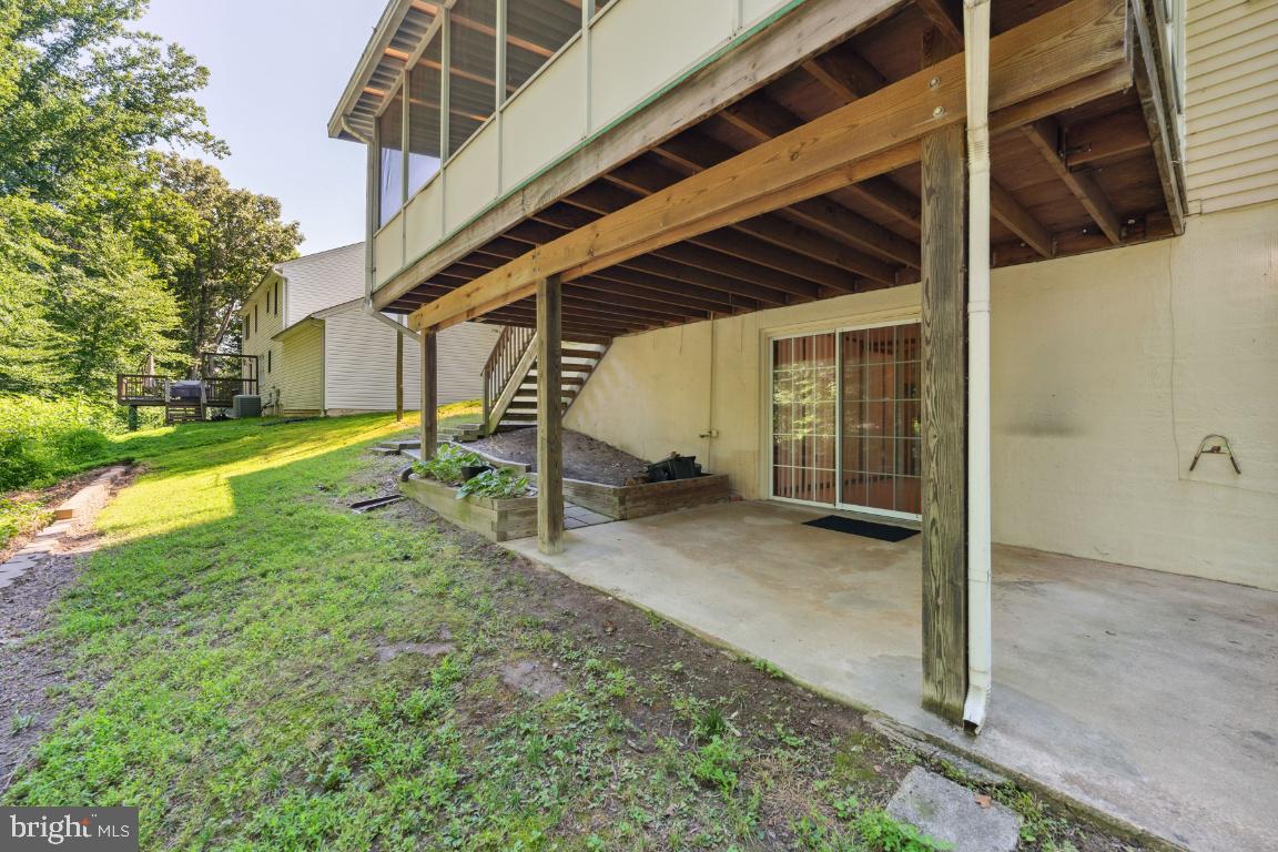 15996 GARDEN GATE CT