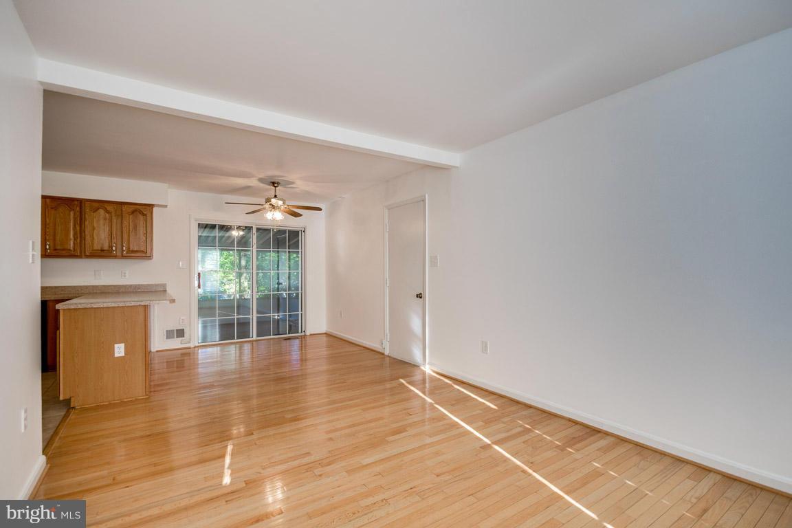 15996 GARDEN GATE CT
