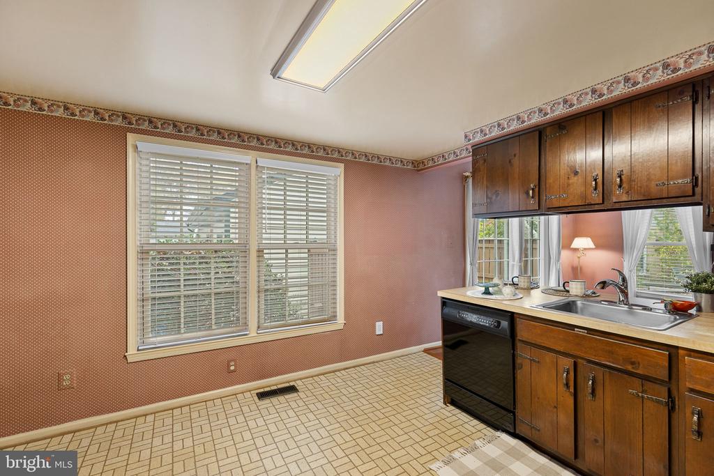 12024 Torrey Pine Ct