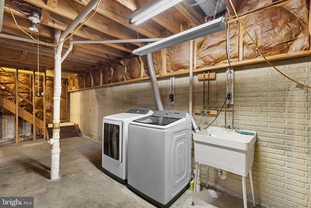 12024 Torrey Pine Ct
