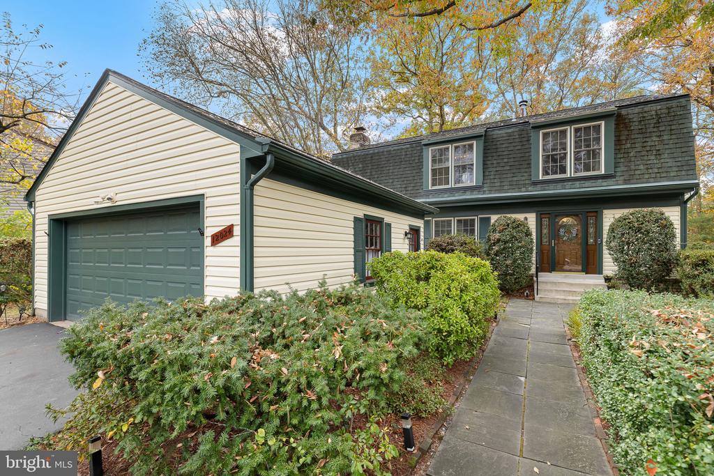 12024 Torrey Pine Ct