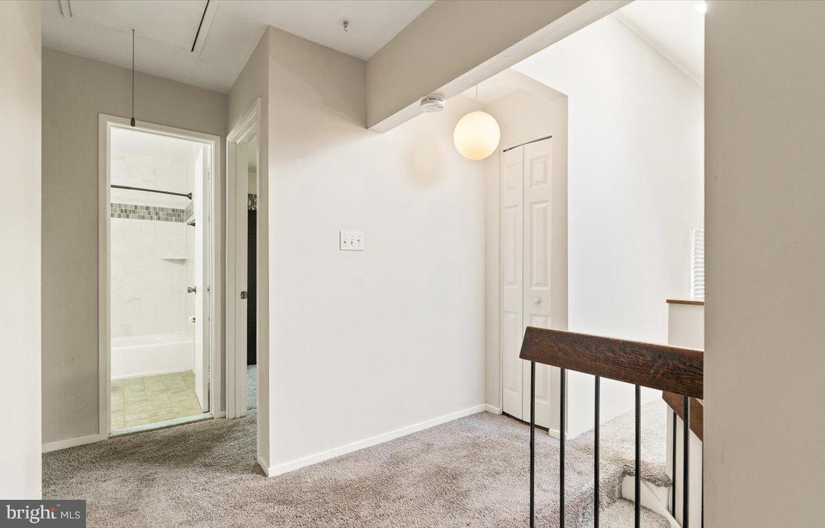 10203 QUAYLE CT