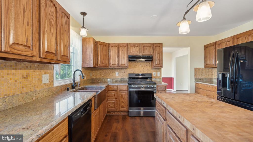 4380 DECATUR DRIVE