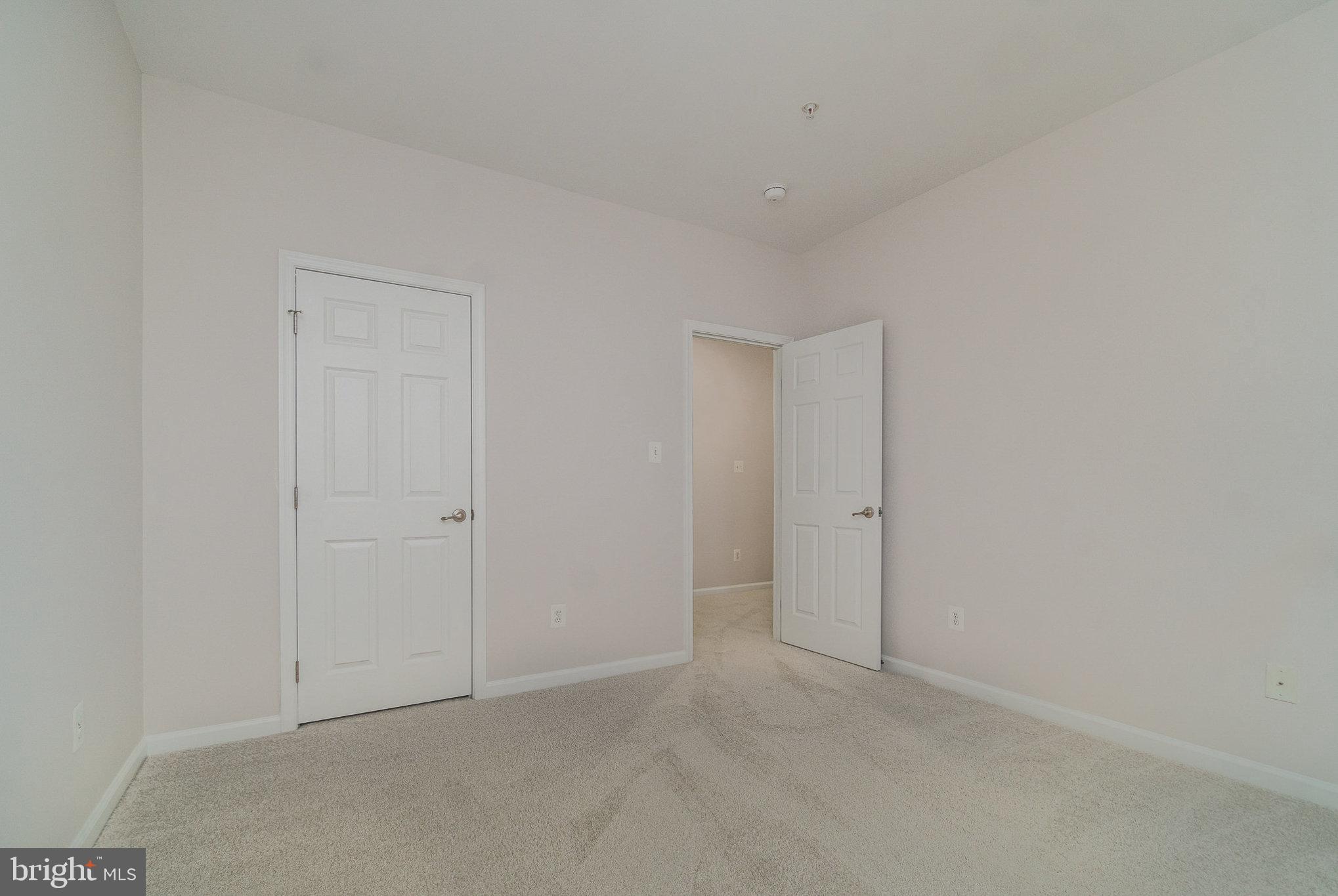 15167 Leicestershire St