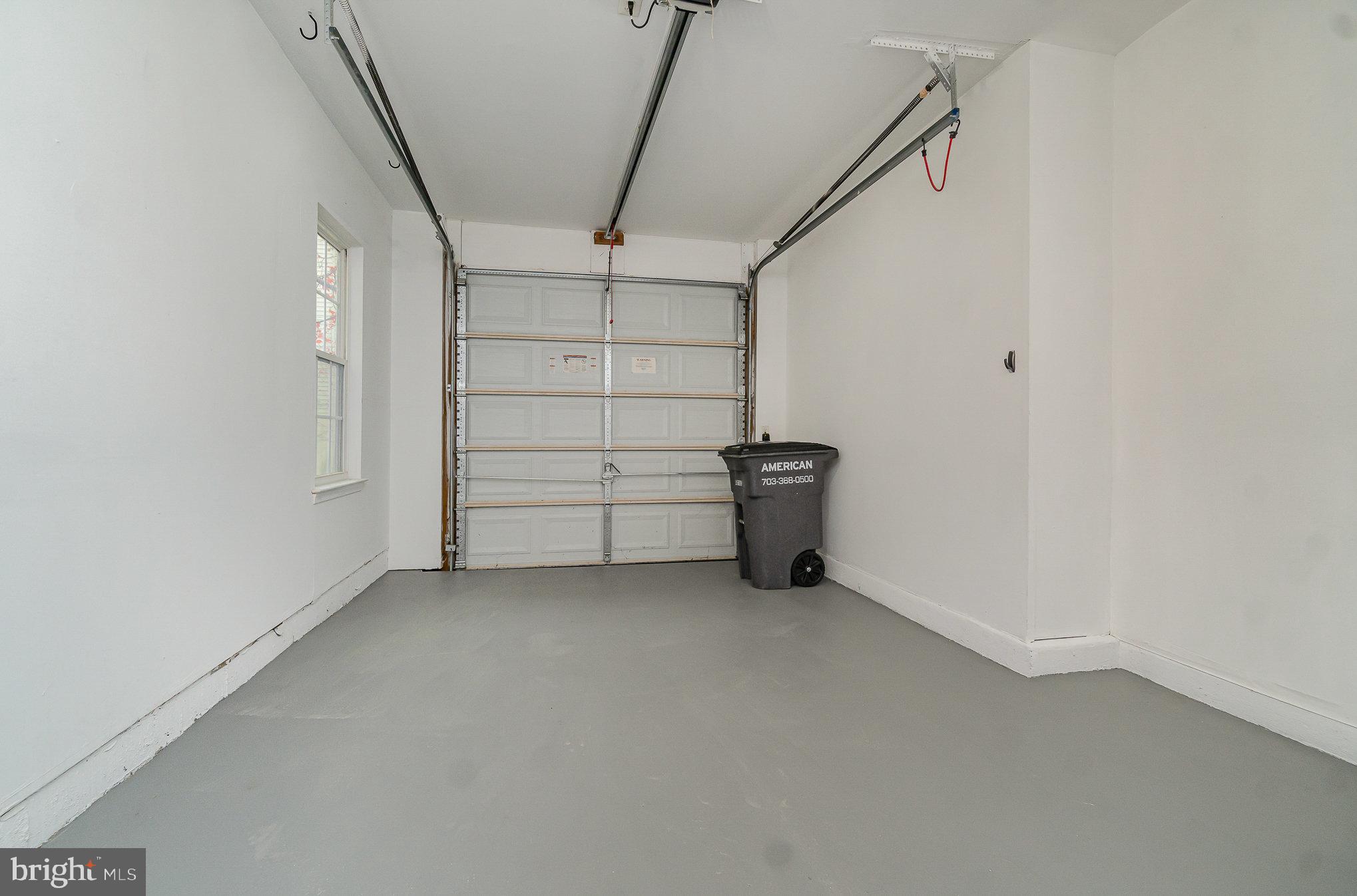 15167 Leicestershire St