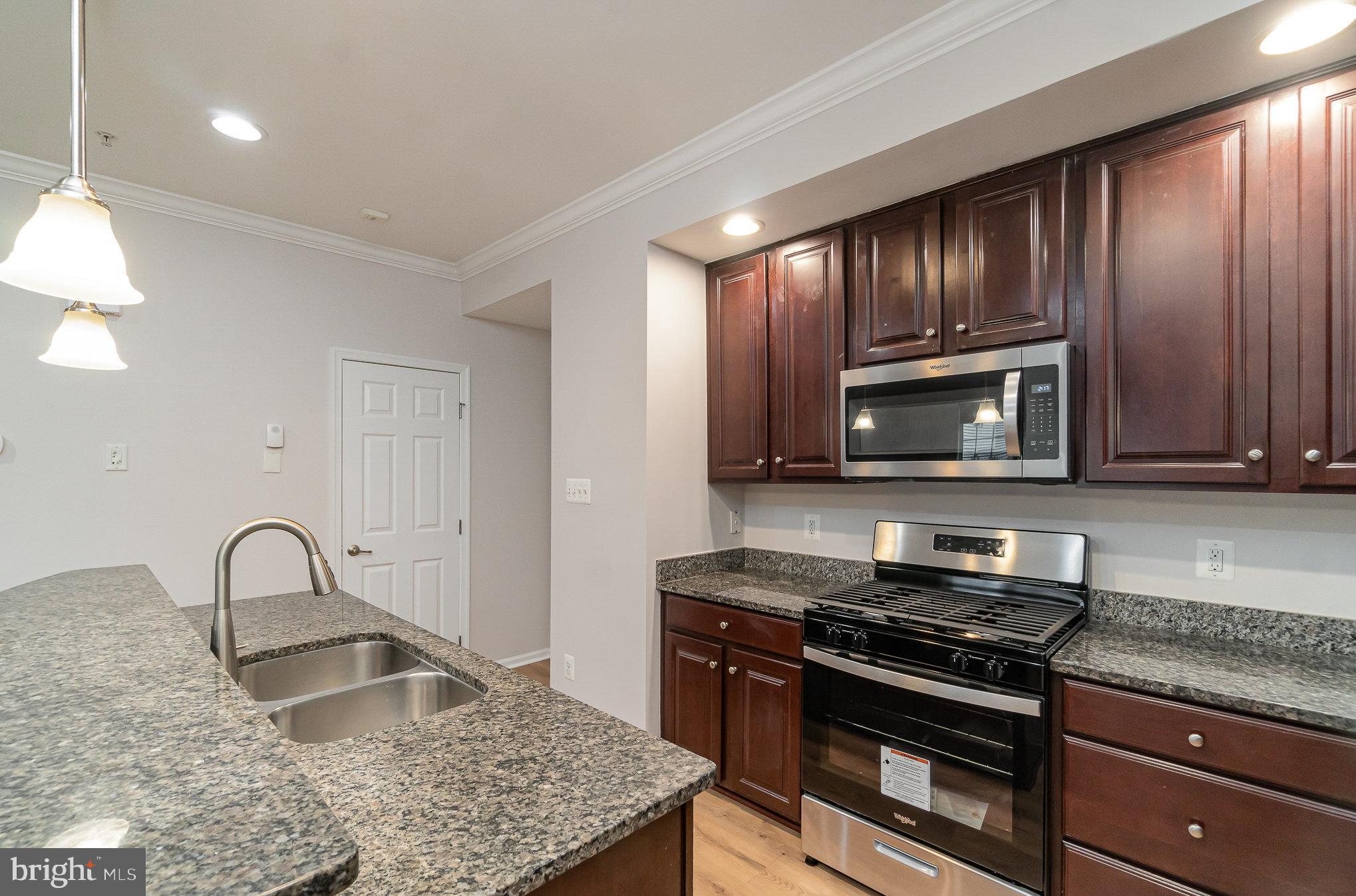 15167 Leicestershire St