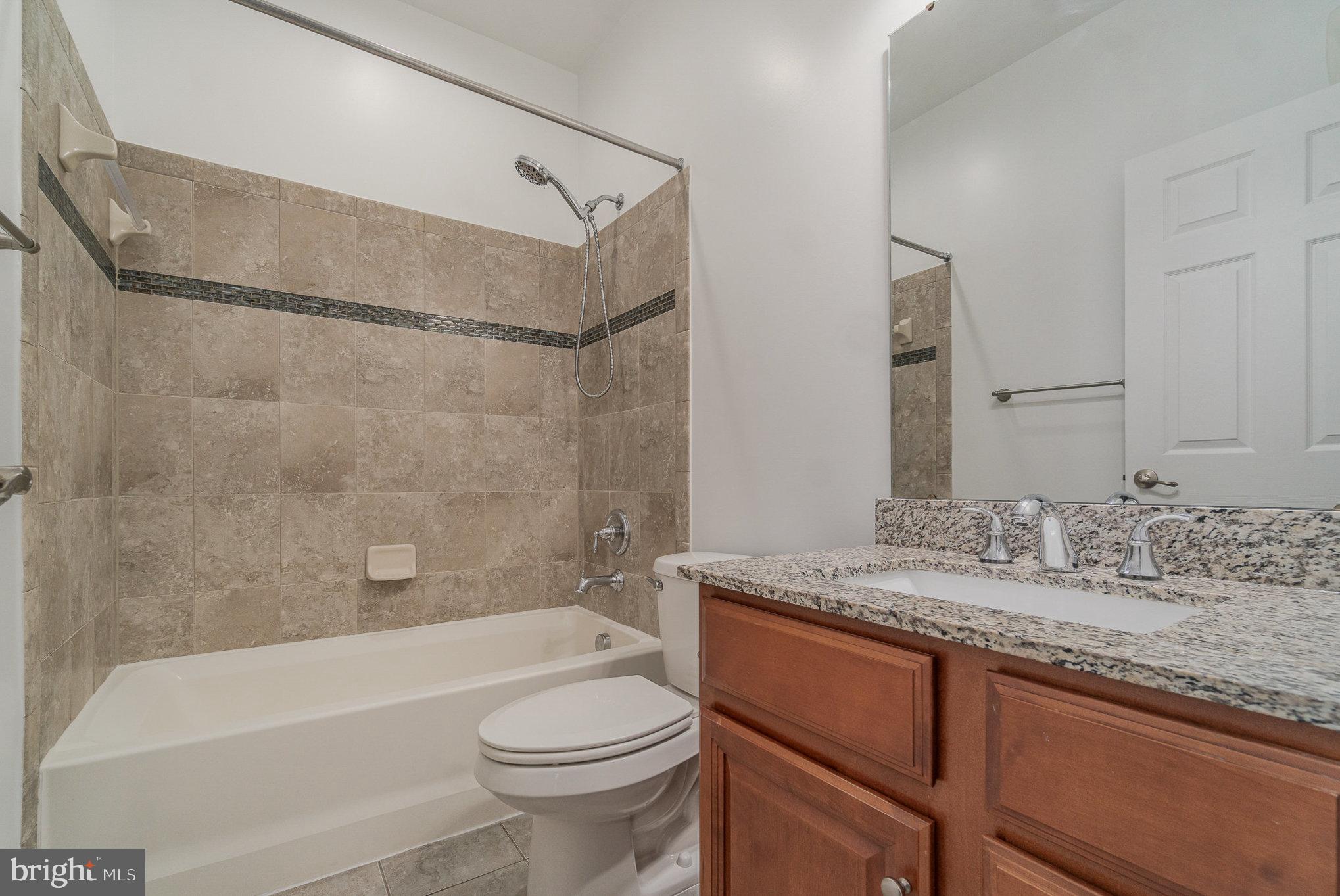 15167 Leicestershire St
