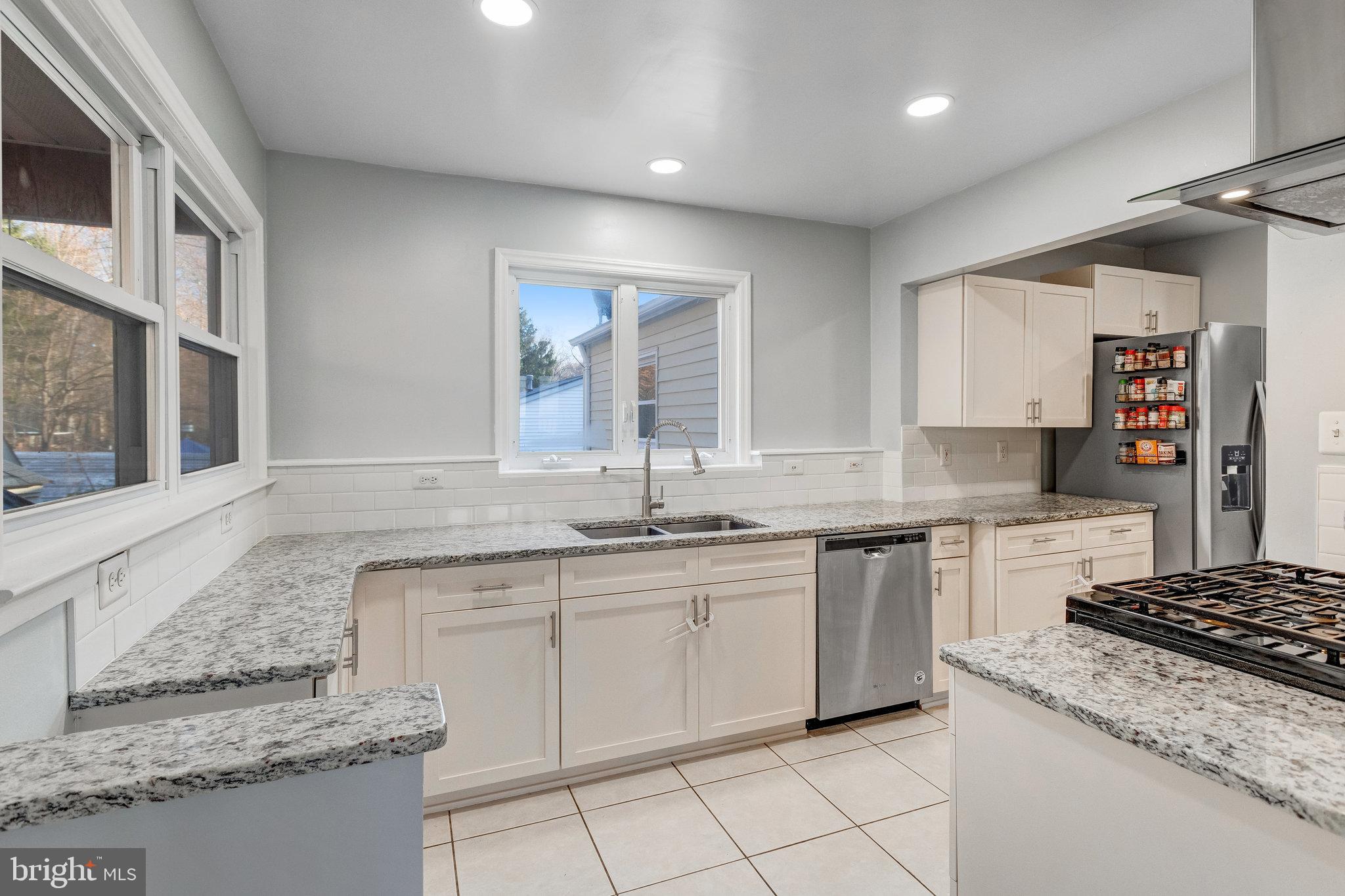 4390 Evansdale Rd