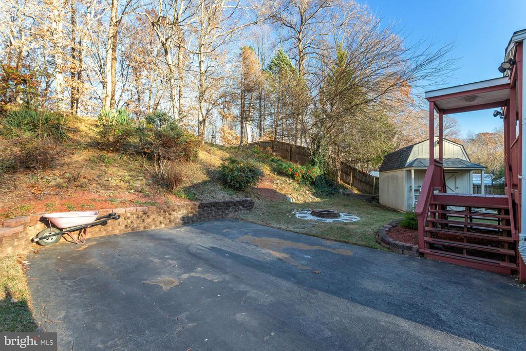4390 Evansdale Rd