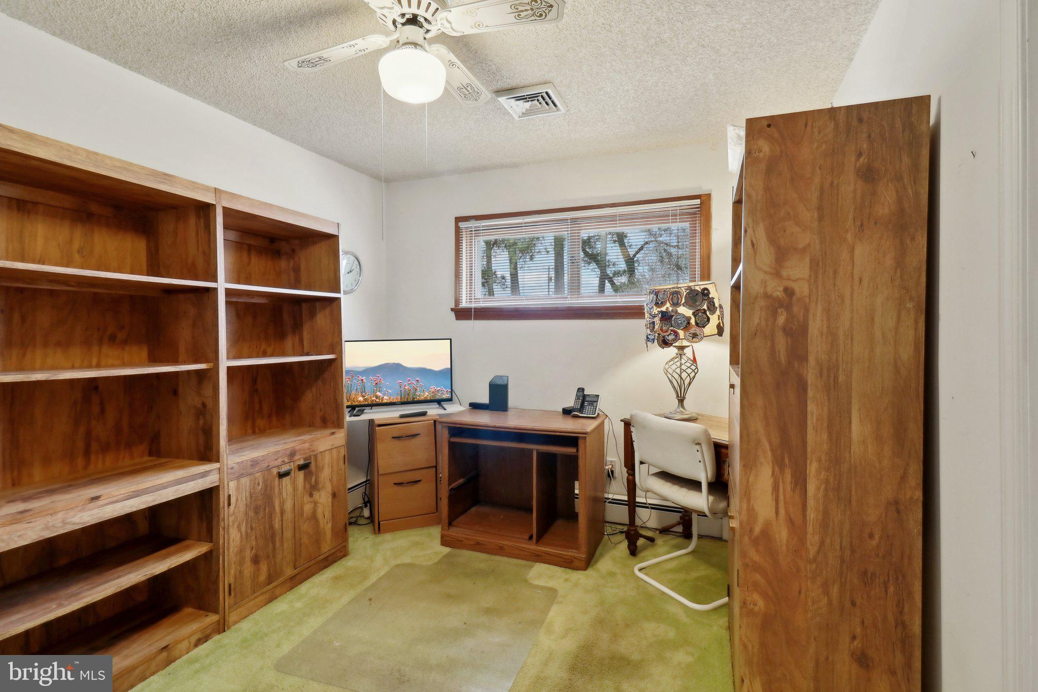 14017 Aden Rd