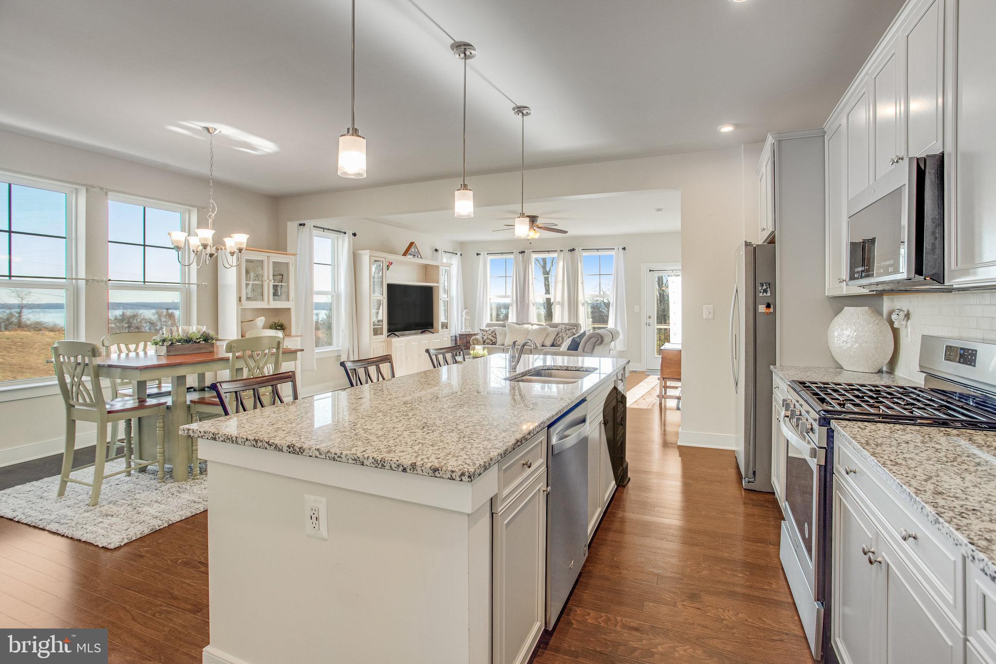 1544 Sandpiper Bay Loop