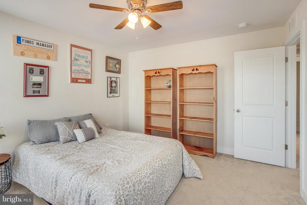 1544 Sandpiper Bay Loop