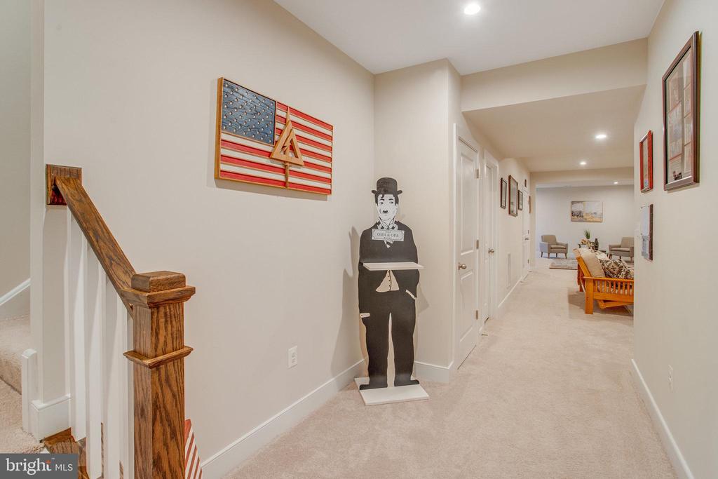 1544 Sandpiper Bay Loop