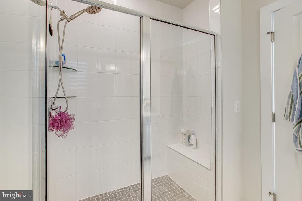 1544 Sandpiper Bay Loop