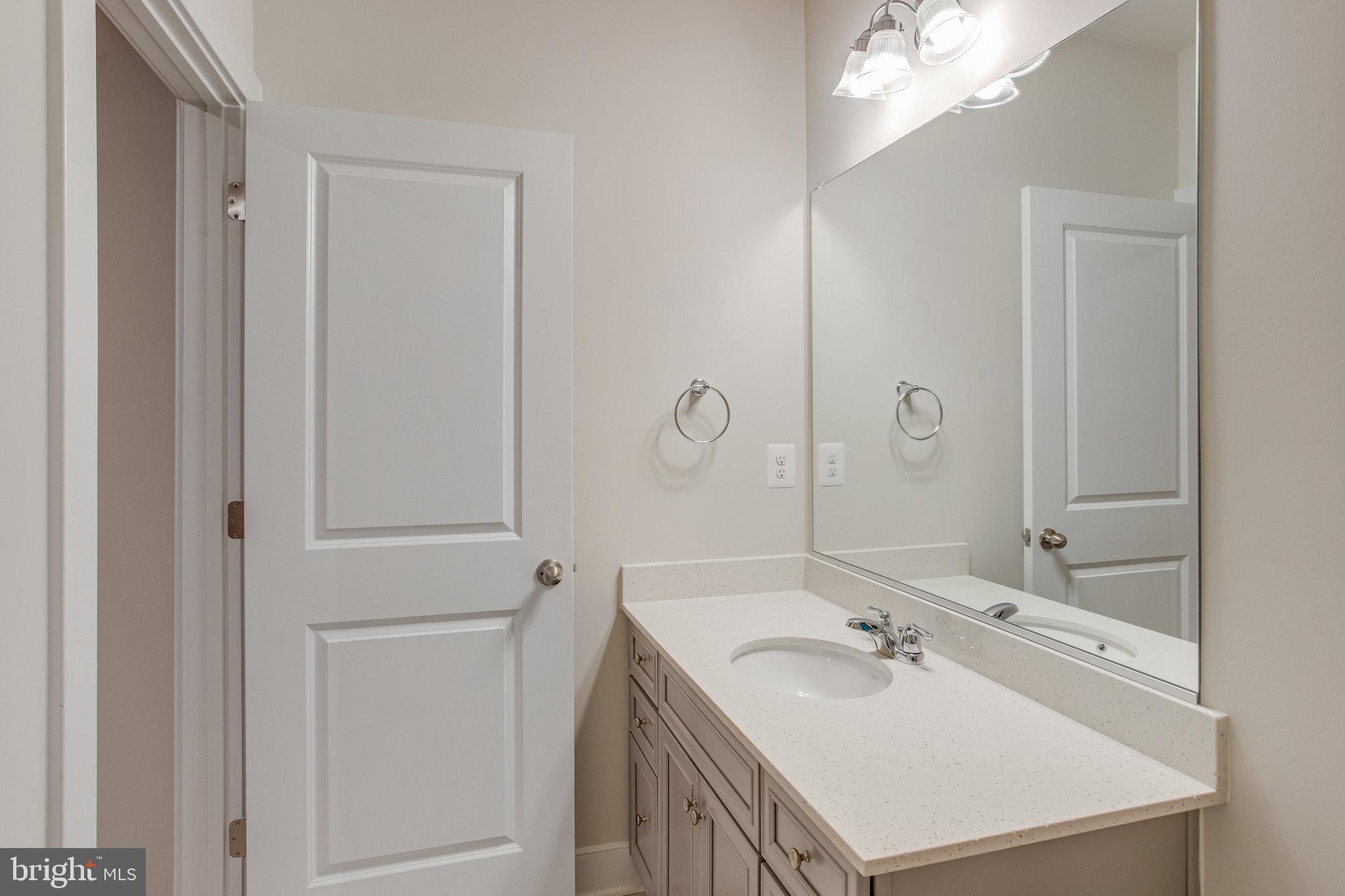 1544 Sandpiper Bay Loop