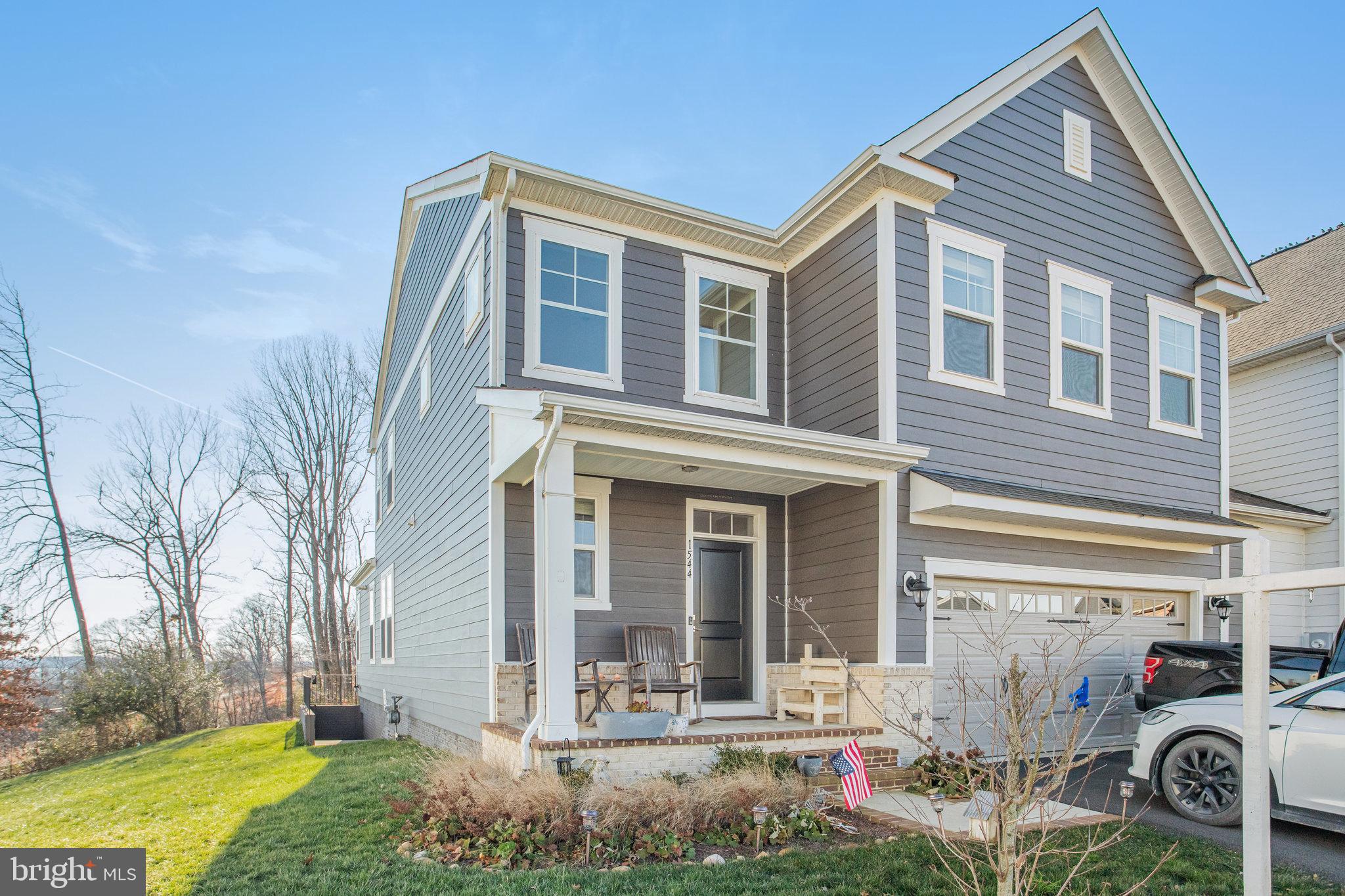 1544 Sandpiper Bay Loop