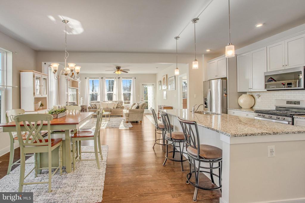 1544 Sandpiper Bay Loop