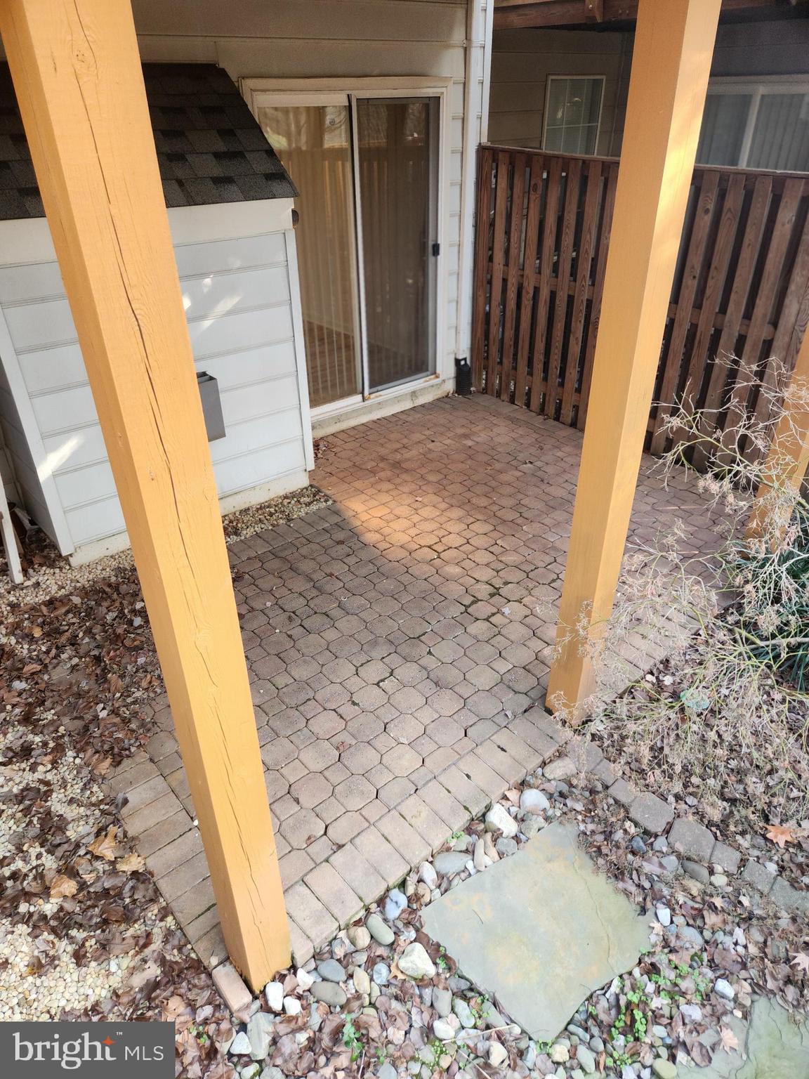 8868 MOAT CROSSING PLACE