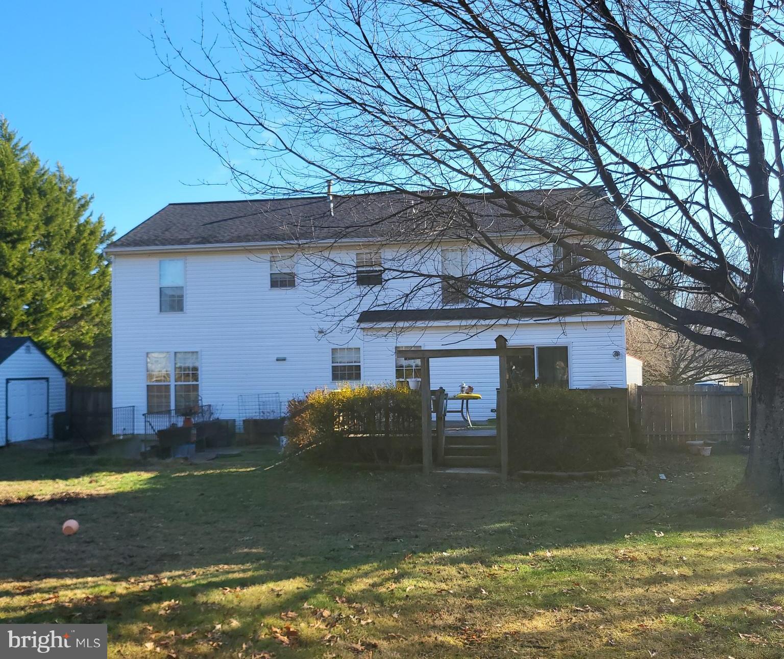 5489 Quaint Dr