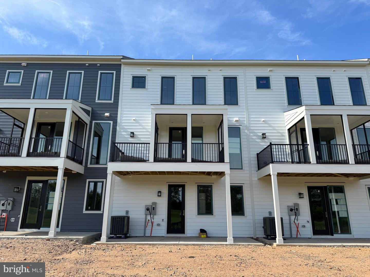 645 Angelfish Way