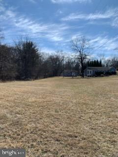 8111 RUGBY ROAD