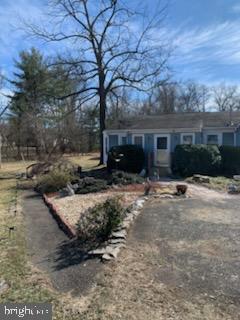 8111 RUGBY ROAD