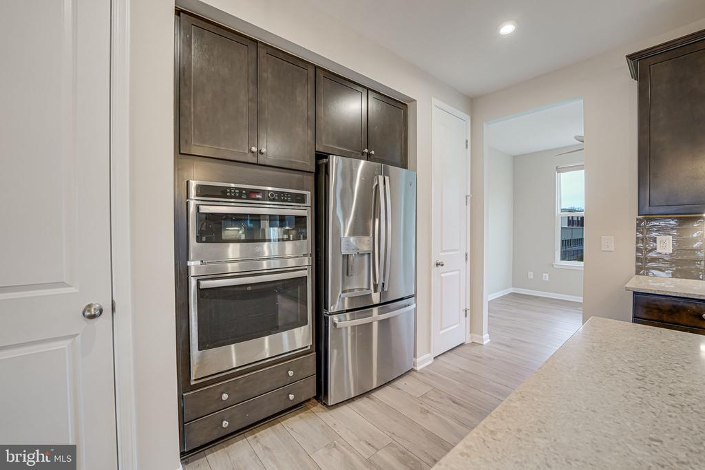 5026 Melissa Pl