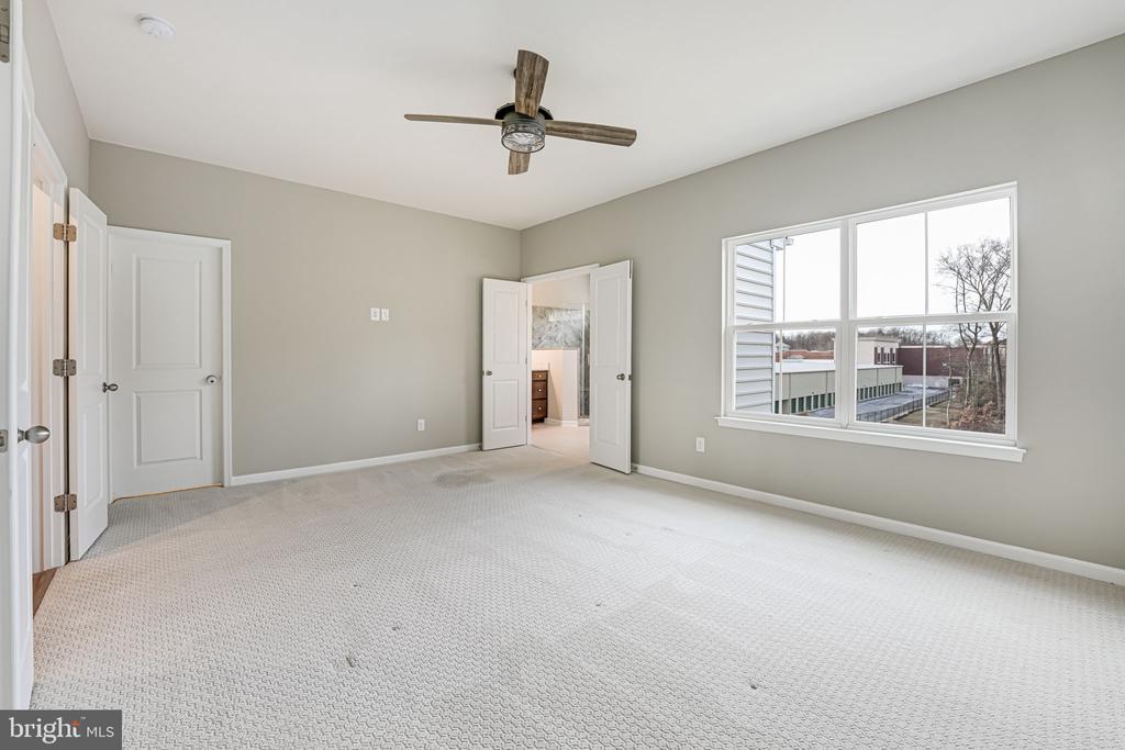 5026 Melissa Pl