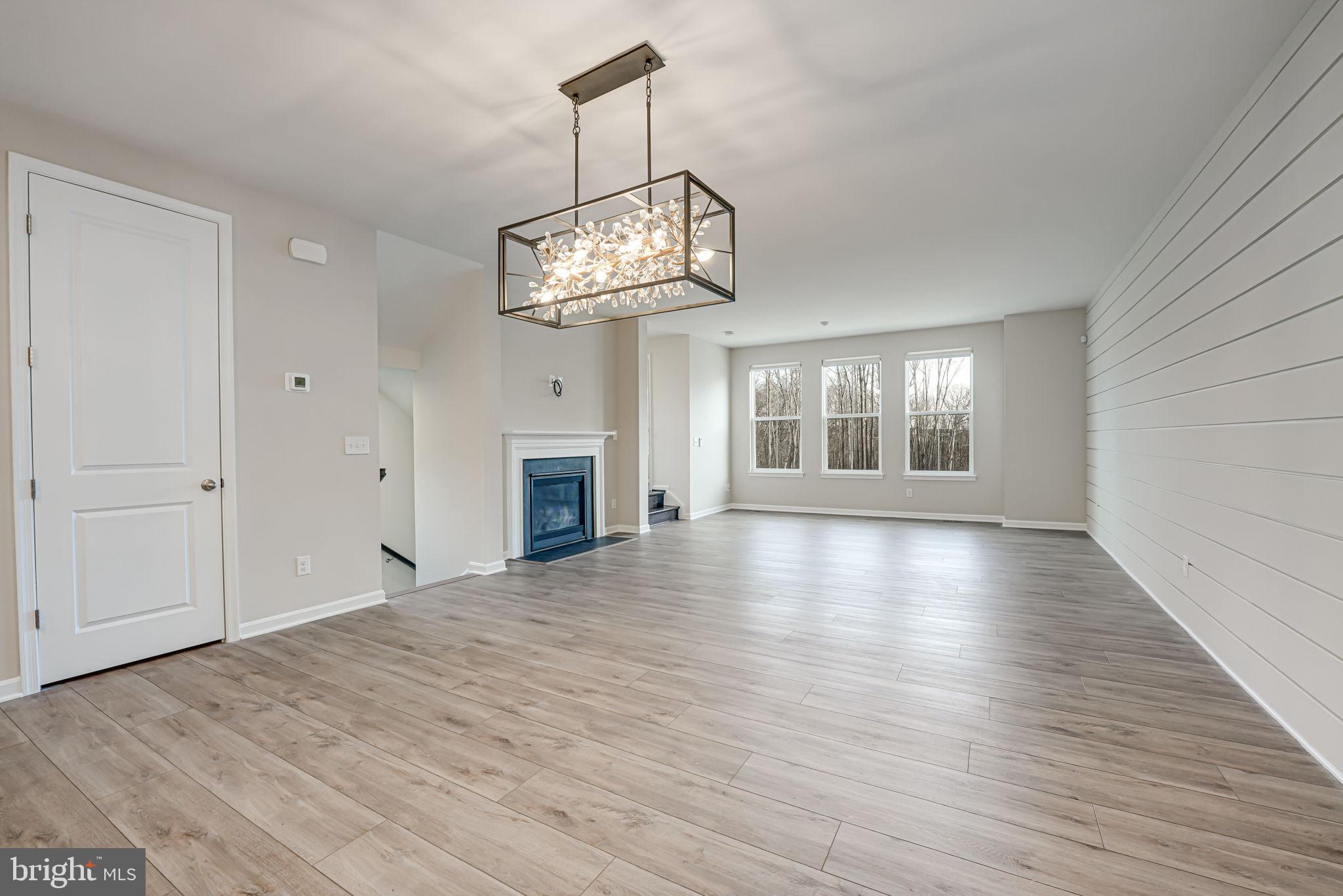 5026 Melissa Pl