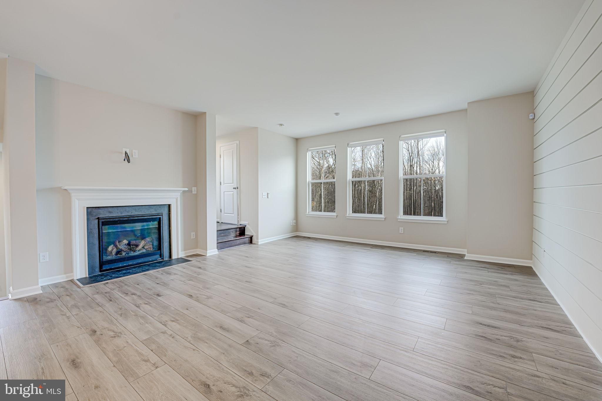 5026 Melissa Pl