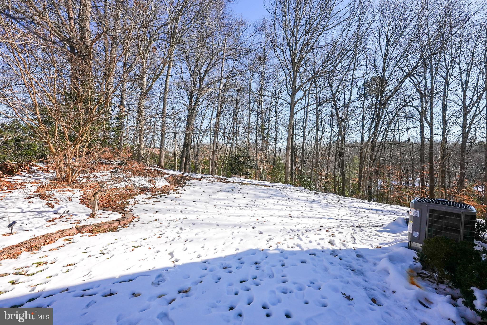 4257 Moot Dr