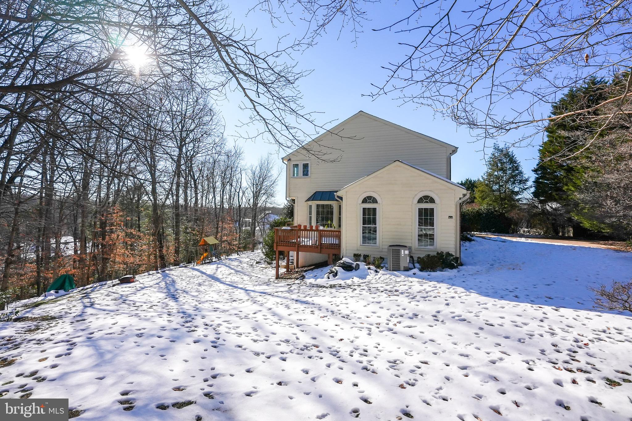 4257 Moot Dr
