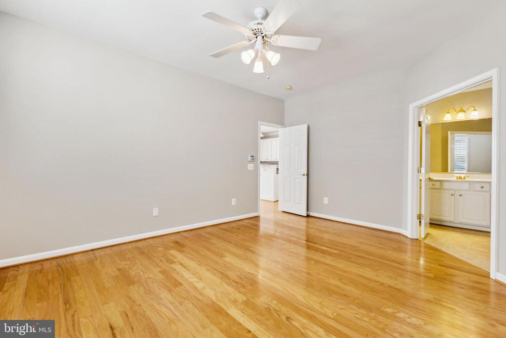 17241 Fresh Meadow Trl