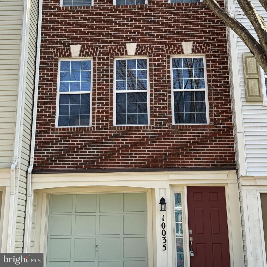10035 MOXLEYS FORD LN