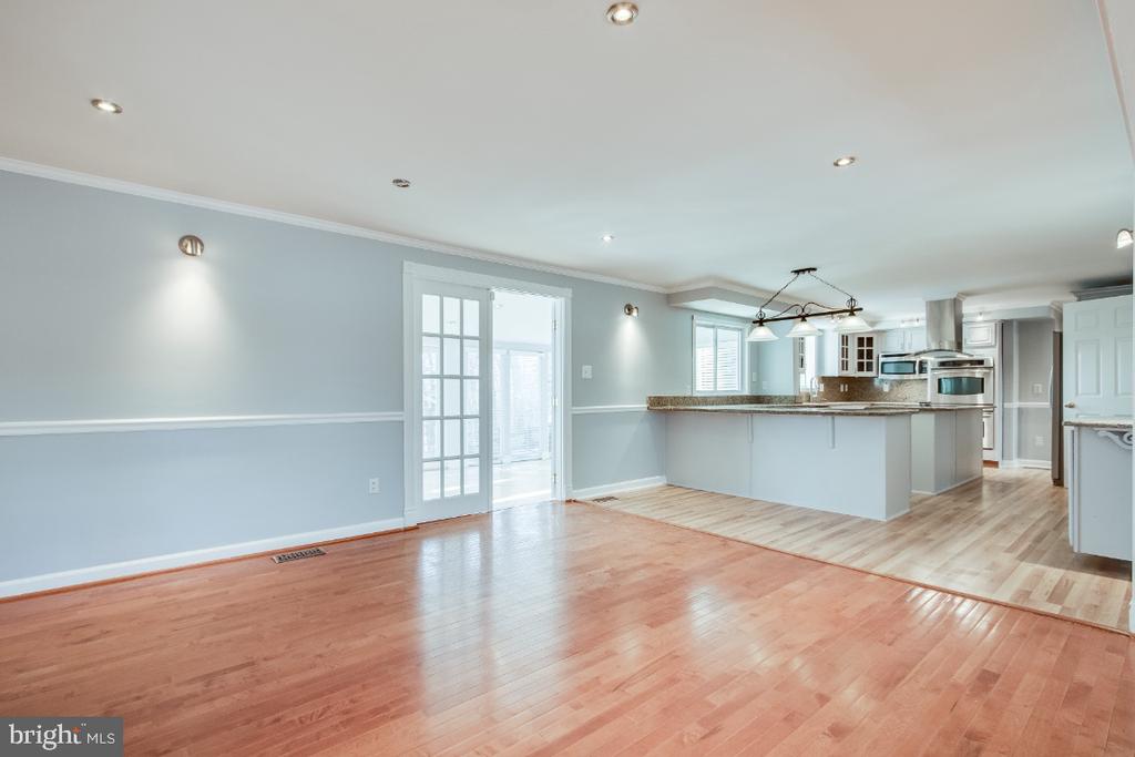 15509 GOLF CLUB DR