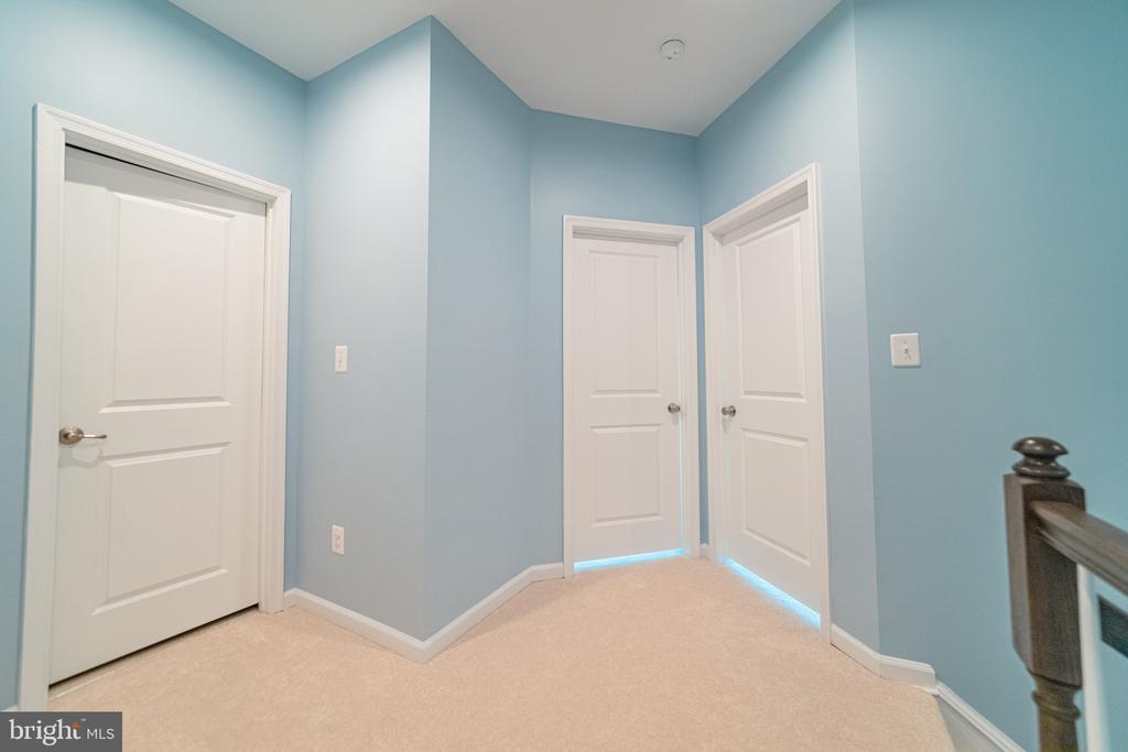 10423 STEEPLECHASE RUN LANE