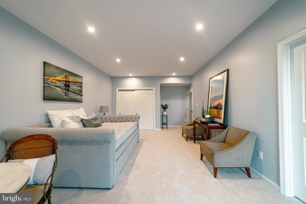 10423 STEEPLECHASE RUN LANE