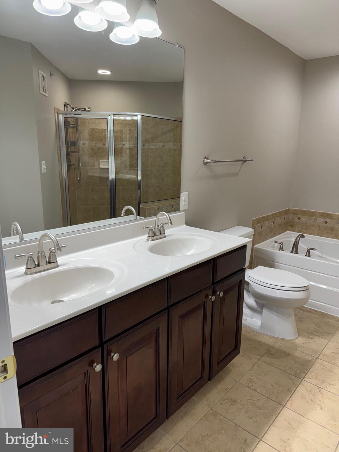 6113 ASTER HAVEN CIR #146