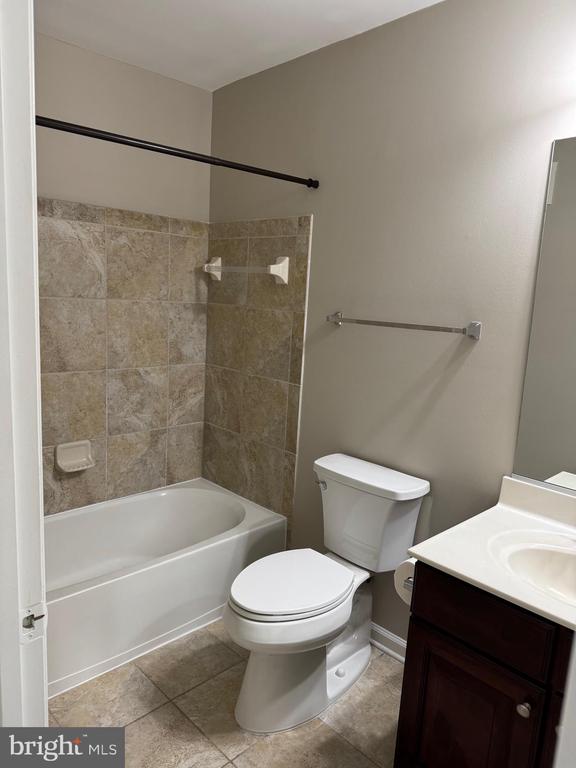 6113 ASTER HAVEN CIR #146