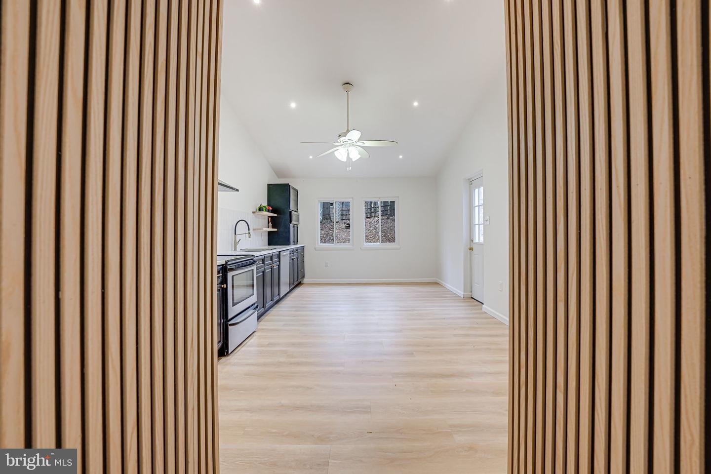 16402 Jackson Hollow Rd